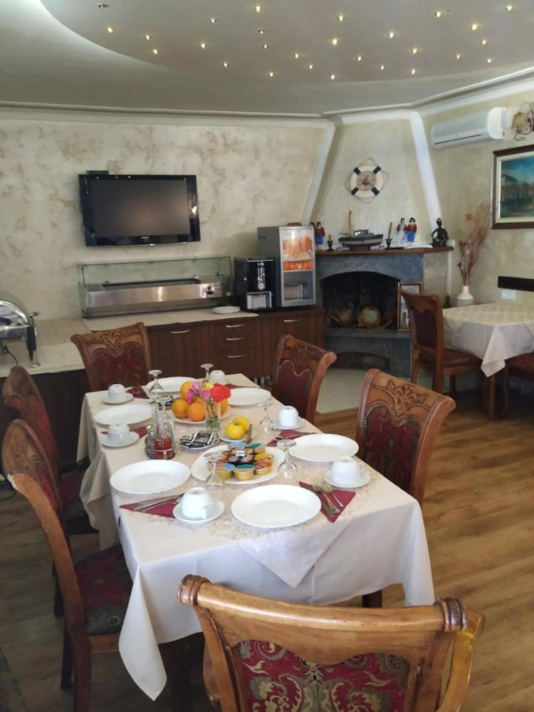 Hotel Evropa Podgorica Eksteriør billede