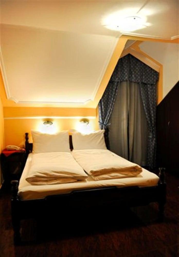 Hotel Evropa Podgorica Eksteriør billede