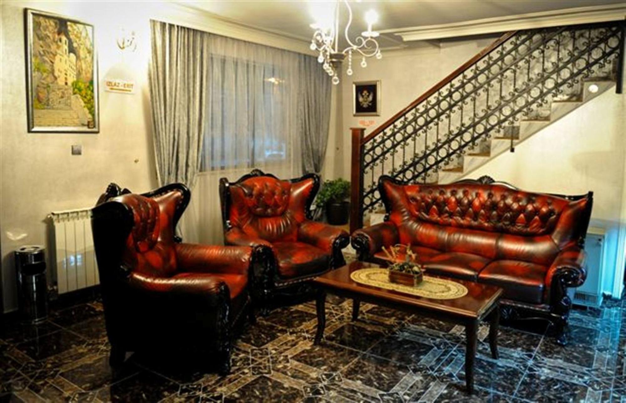 Hotel Evropa Podgorica Værelse billede