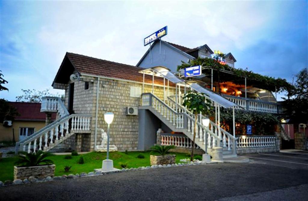 Hotel Evropa Podgorica Eksteriør billede